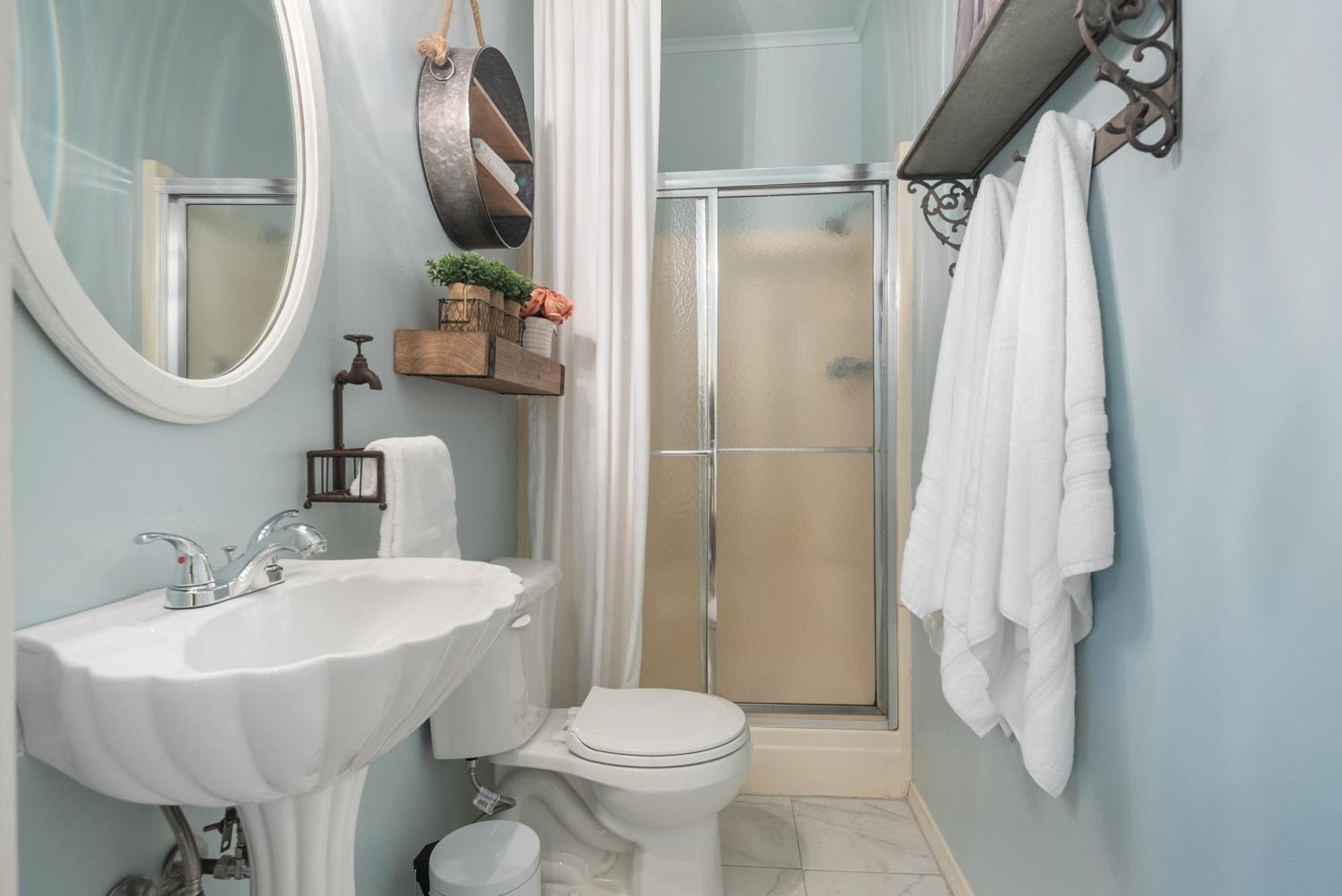 Beland Mansion-Treasured Mist Suite! Форт-Смит Экстерьер фото