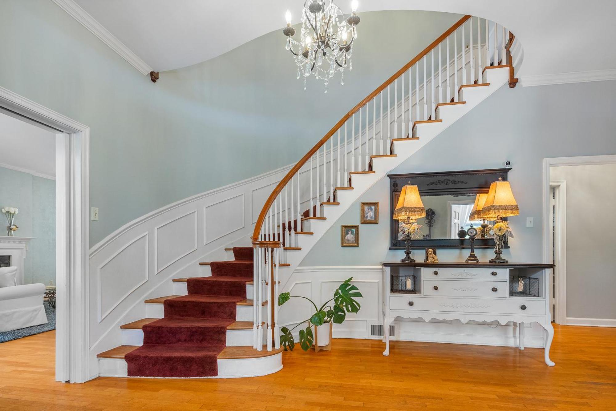 Beland Mansion-Treasured Mist Suite! Форт-Смит Экстерьер фото